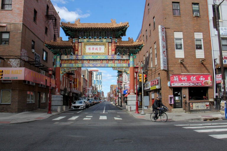 The streets of Chinatown in April 2020. (Emma Lee/WHYY)