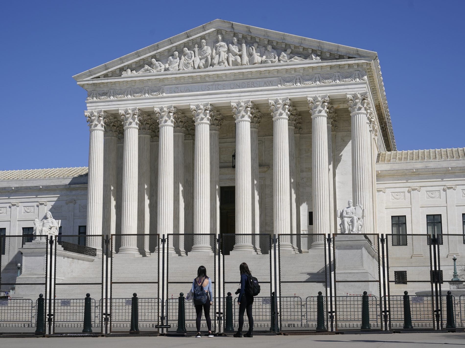 SCOTUS Halts Biden's Vaccine Mandate For U.S. Businesses - WHYY