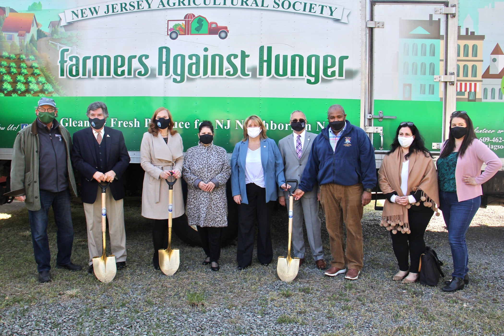 State and local officials celebrate the groundbreaking for the Farmersa Against Hunger  Laurel Run Land Stewardship Center in Delran, N.J. (Emma Lee/WHYY)