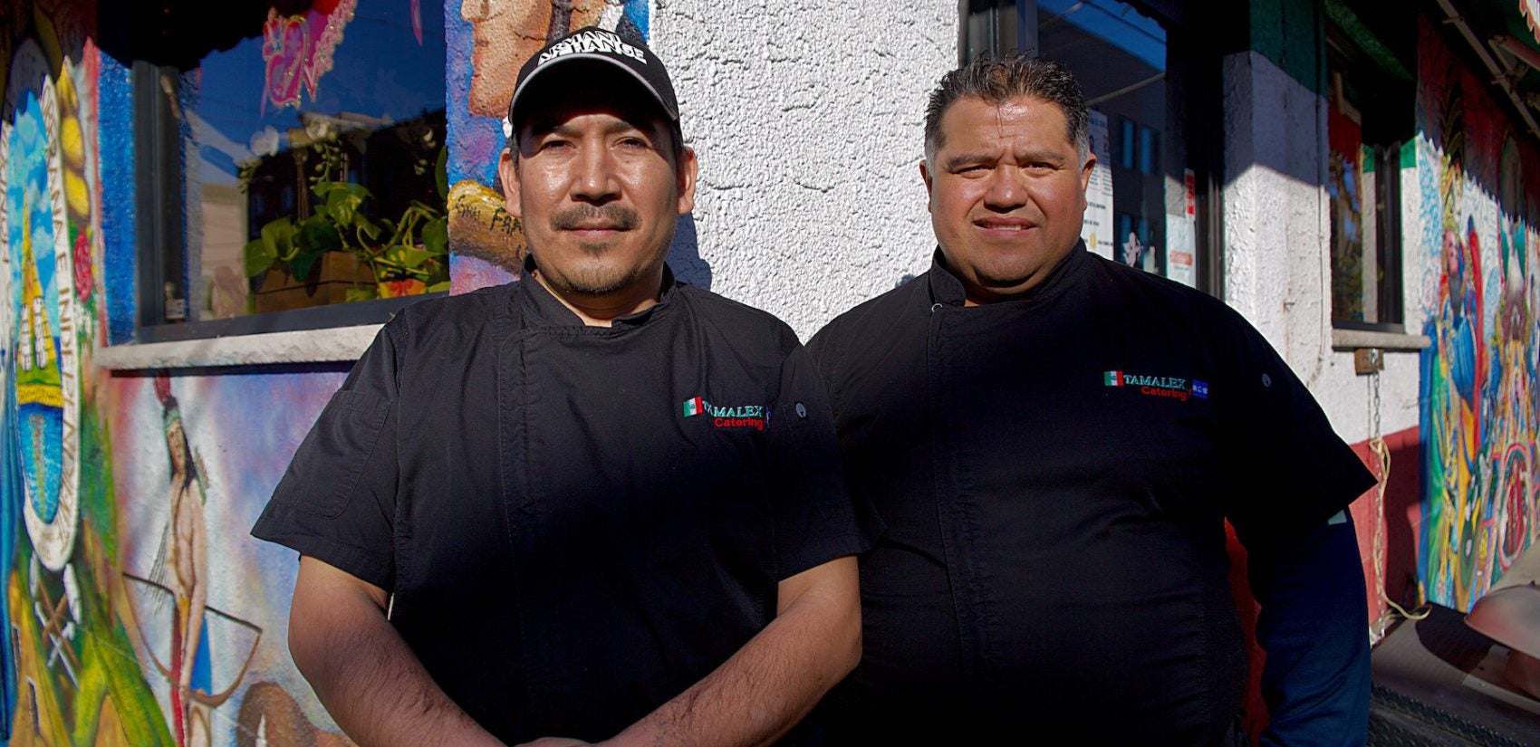 David Piña and his business partner, Alejandro “Alex” Mondragón, co-own Tamalex in South Philadelphia. | David Piña y su socio comercial, Alejandro “Alex” Mondragón, son copropietarios de Tamalex en el sur de Filadelfia. (Tony Rocco/WHYY)