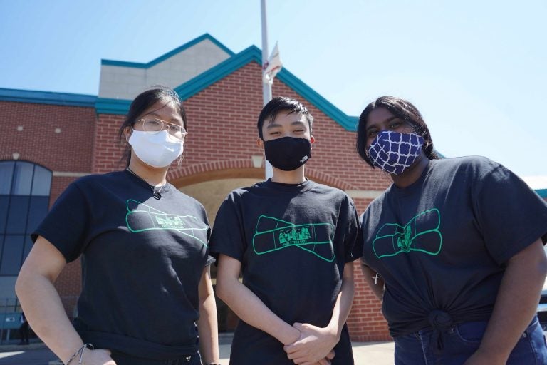 From left, Philly Teen Vass student ambassadors Vy Nguyen, Andy Nguyen and Keren Abraham. (Kenny Cooper/WHYY)