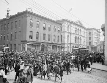 Emancipation Day celebration in Richmond, Va., 1905. (Library of Congress)