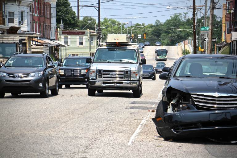 Traffic on 34th Street through Mantua