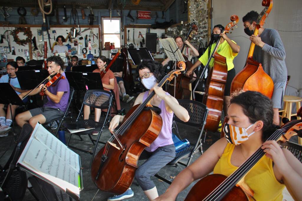 High school musicians work with members of the Philadelphia Orchestra