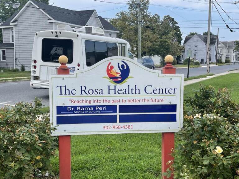 The Rosa Health Center is one of several facilities in southern Delaware trying to better connect Latino residents with health services. (Kayla Williams/Delaware Public Media)