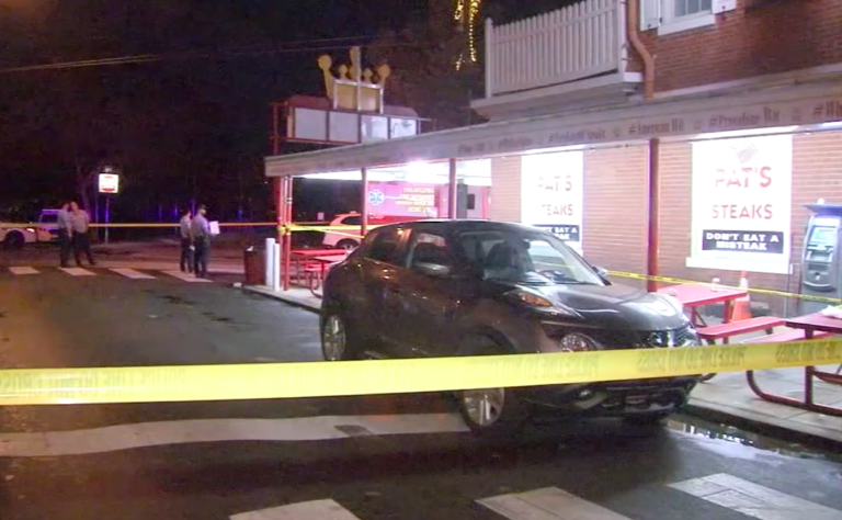 Police are working to track down the suspects wanted in a fatal assault outside Pat's Steaks in South Philadelphia. (6ABC)