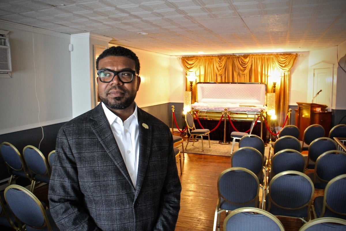 Philly Funeral homes and masjids navigate historic gun violence crisis