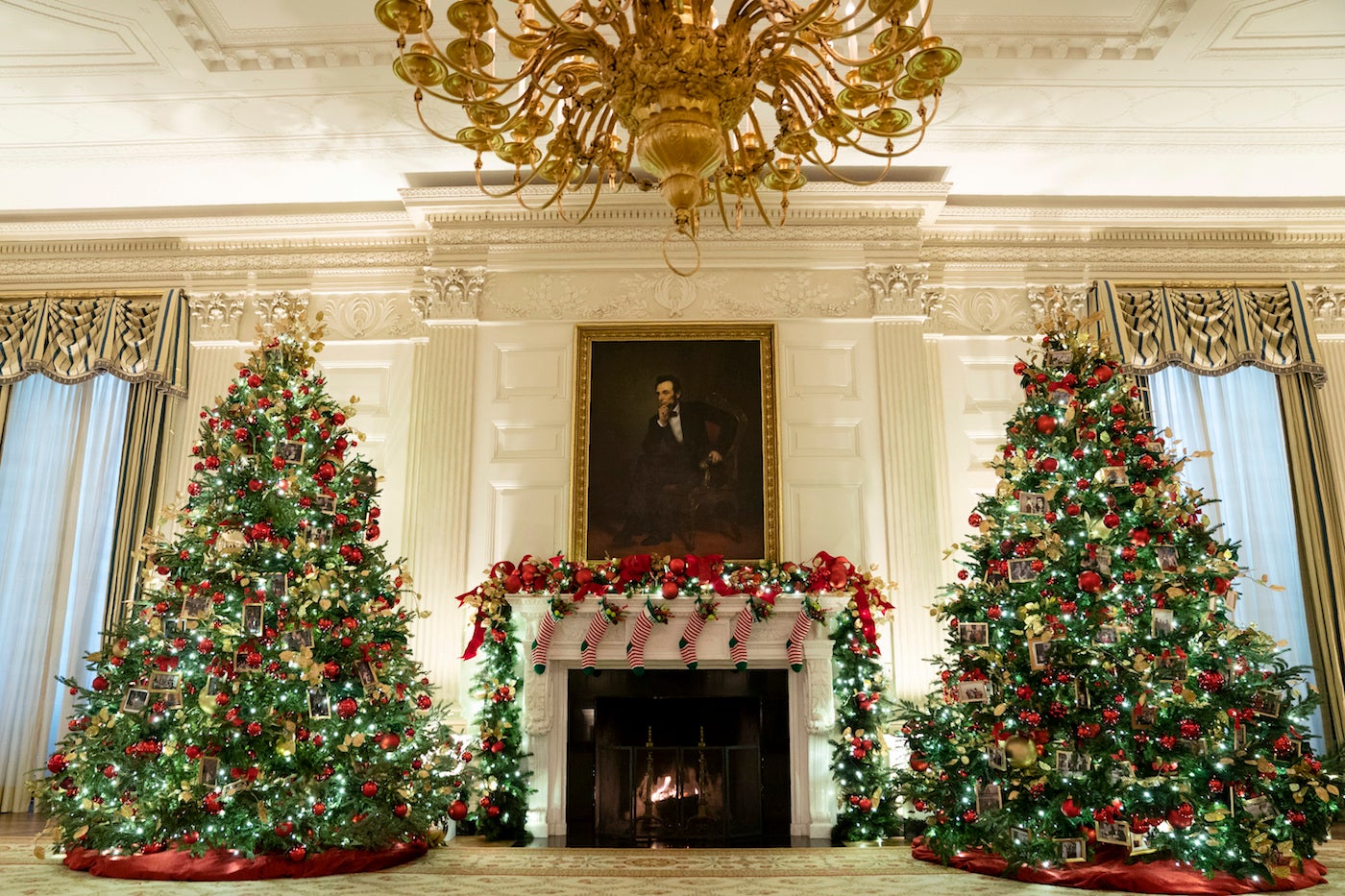 Christmas ornament honors gingerbread White House tradition