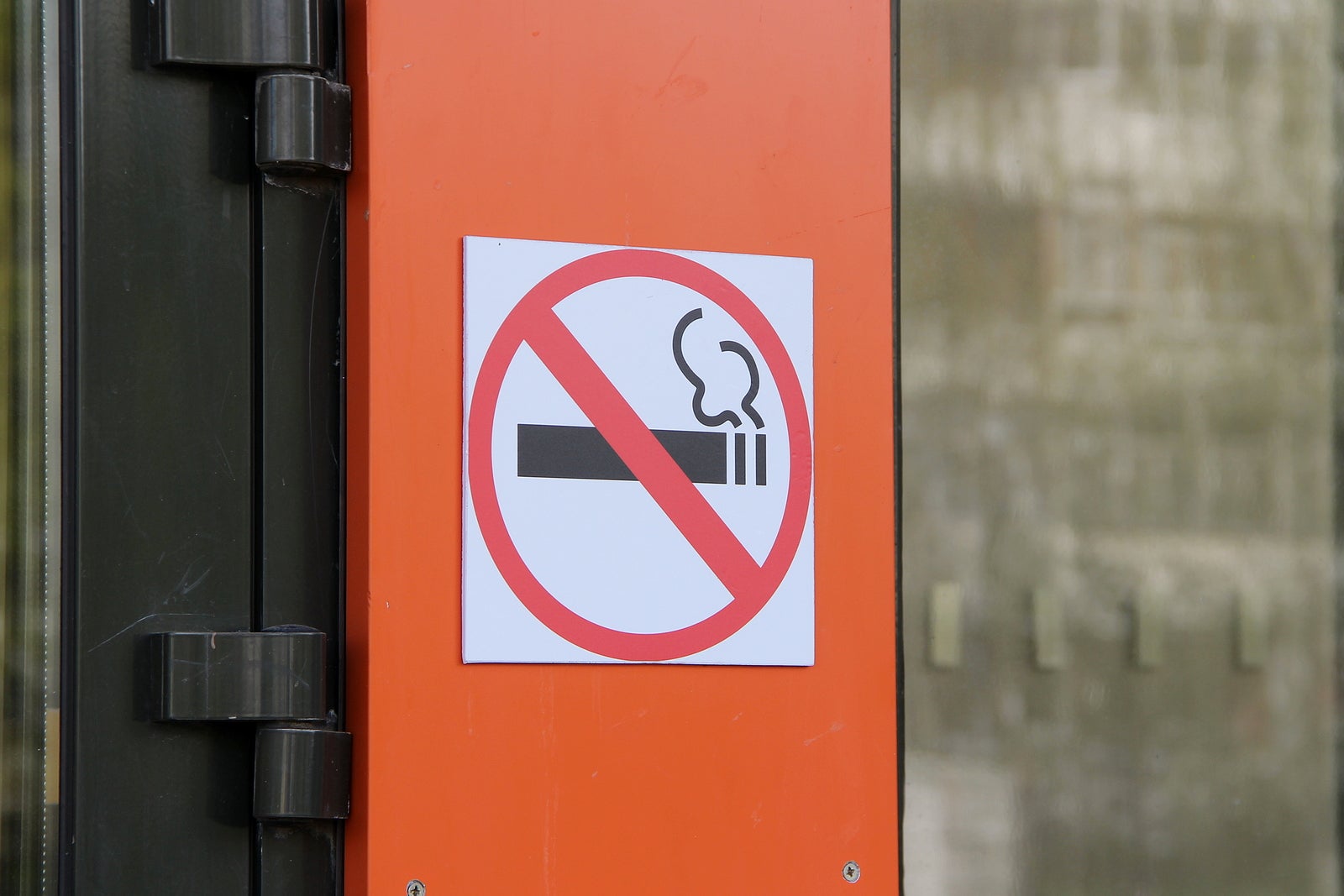 Philly rescinds smoking ban in inpatient drug treatment centers