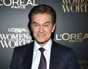 Dr. Mehmet Oz poses for a photo