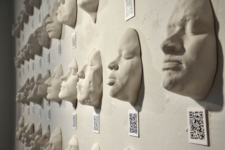 Dozens of students enrolled in University of Pennsylvania's introductory anthropology course ''Anthropology, Race, and the Making of the Modern World'' made plaster casts of their own faces. In the exhibit ''Rotten Foundations, Dangerous Footholds'', each is accompanied by a QR code that leads viewers to discover details about the individual.