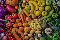 247x164_RTPlantEating Purple, red, orange, yellow, and green fruits and vegetables grouped by color