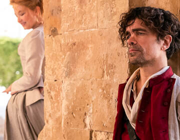 Peter Dinklage and Haley Bennett in Cyrano