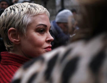 Actor Rose McGowan, who accused Weinstein of raping her more two two decades ago and then of destroying her career, joins other accusers and protesters as Harvey Weinstein arrives at a Manhattan court house for the start of his January 2020 trial in New York City.
(Spencer Platt/Getty Images)