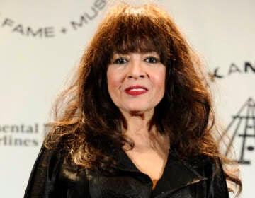 FILE - Ronnie Spector appears in the press room after performing at the Rock and Roll Hall of Fame induction ceremony on March 15, 2010, in New York. Spector, the cat-eyed, bee-hived rock 'n' roll siren who sang such 1960s hits as 