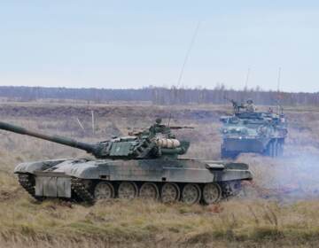 Soldiers of Poland, Britain, US and Romania take part in military exercises