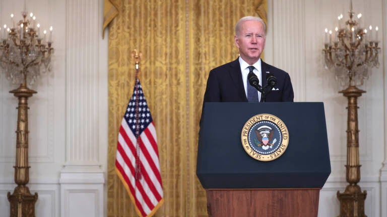 U.S. President Joe Biden delivers remarks on Russia and Ukraine in the East Room of the White House on February 15, 2022 in Washington, DC.  (Photo by Alex Wong/Getty Images)