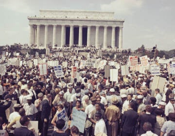 Large crowds gather at the Lincoln Memorial at the March on Washington