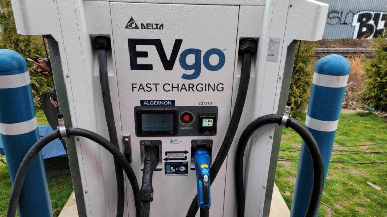 One of the new bank of EVgo quick chargers for electric vehicles outside a Wawa store at Aramingo Avenue and Wheatsheaf Lane in Philadelphia. (Tom MacDonald/WHYY)