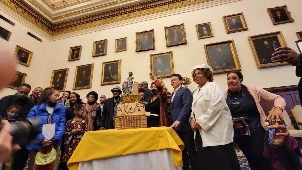 Harriet Tubman deserves a permanent statue in Philly. Few others