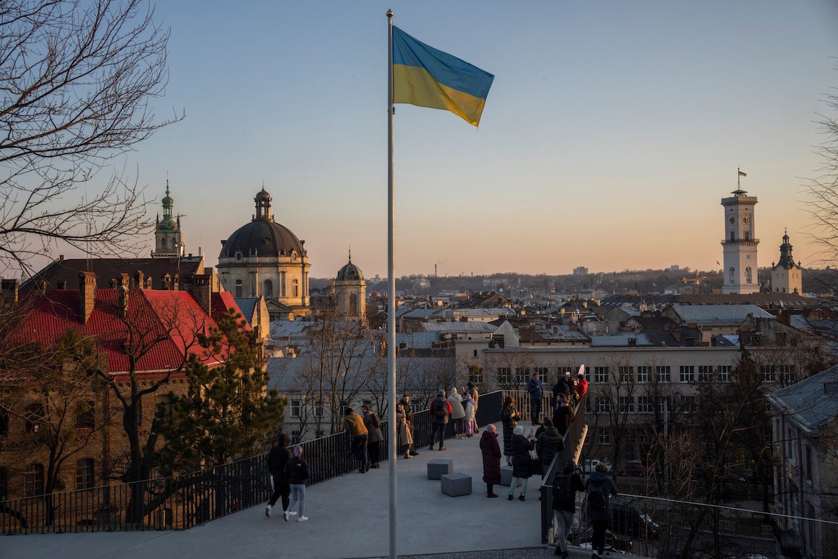 Explosions in Lviv in Western Ukraine Injure at Least 4 - The New