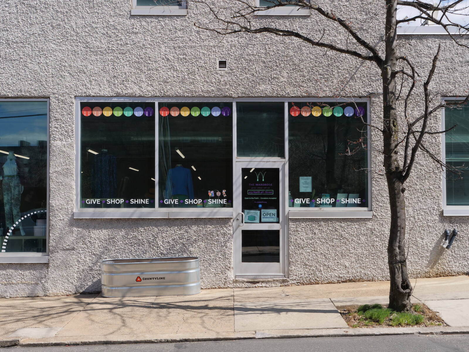 The Wardrobe in Philly Clothes for those in need WHYY