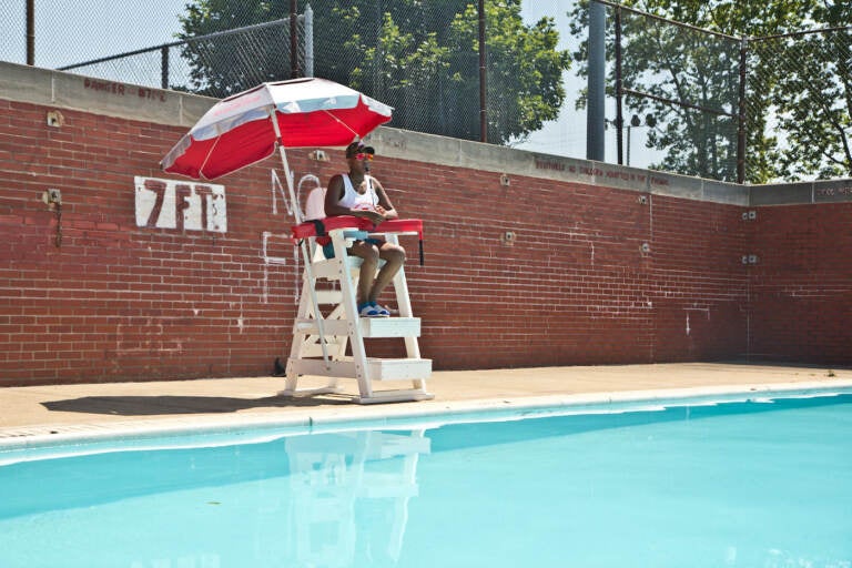 A guide to keeping cool in Philly pools - WHYY