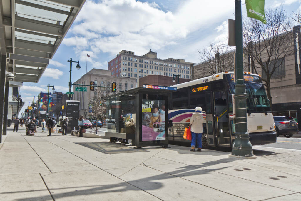 greyhound station philadelphia