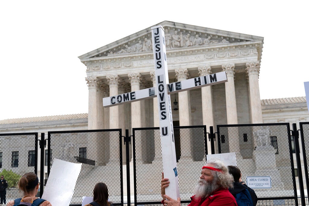 After leak, religious rift over legal abortion on display - WHYY