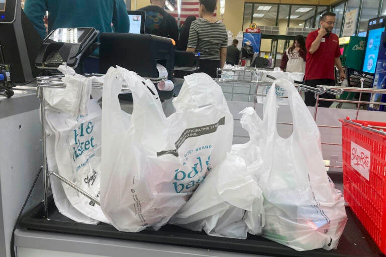 Walmart (WMT) Adds Reusable Bags at Store Checkouts - Bloomberg