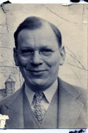 Philadelphia teacher Joe Ehrenreich in the 1930s — around the time he and other activists were starting the city’s first teachers union. (Courtesy of John Ehrenreich)