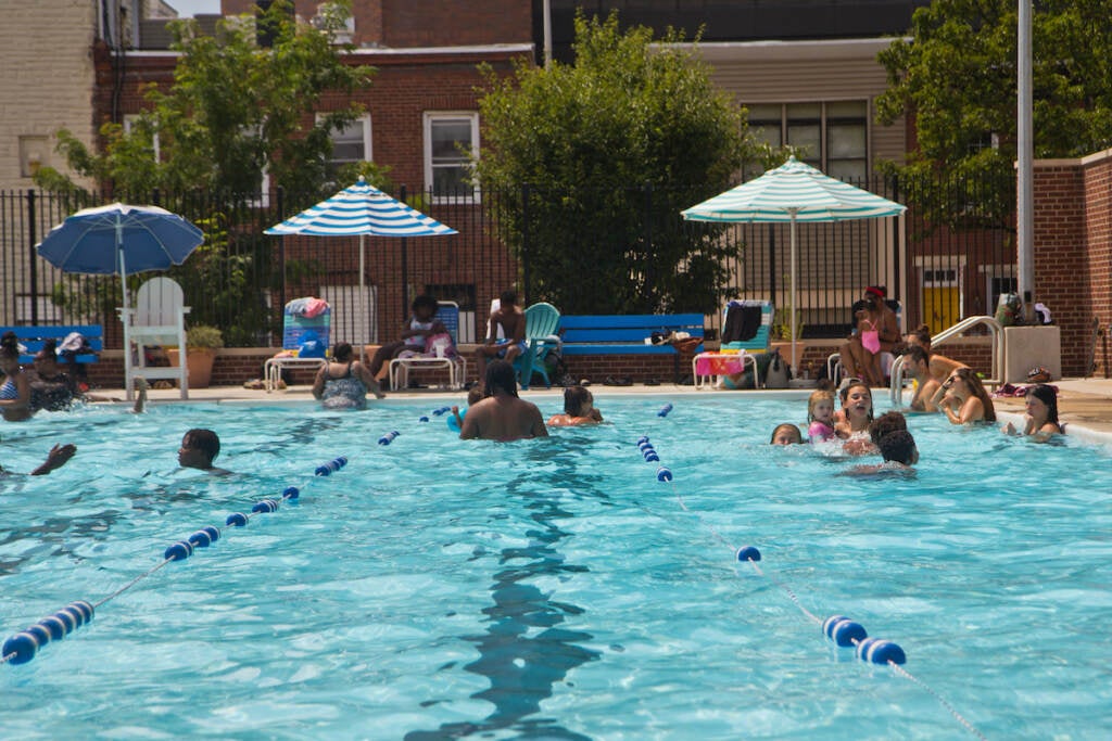 A guide to keeping cool in Philly pools - WHYY