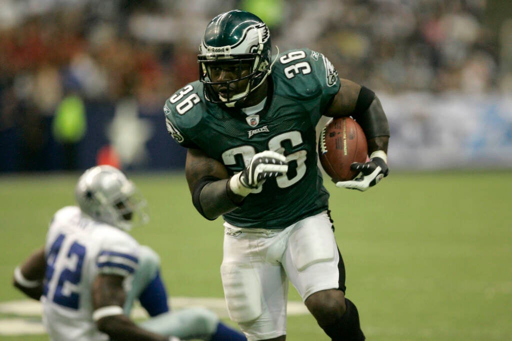 Former Eagle Brian Westbrook writes children's book - WHYY