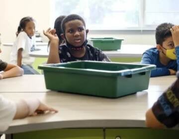 A student shares in a STEM class at Virginia Court Elementary School. (Eli Imadali for Chalkbeat)