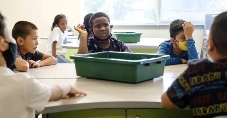 A student shares in a STEM class at Virginia Court Elementary School. (Eli Imadali for Chalkbeat)