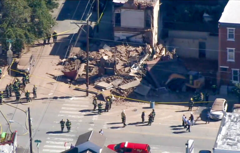 Emergency crews responding to a building collapse in East Kensington, September 14, 2022. (6abc)