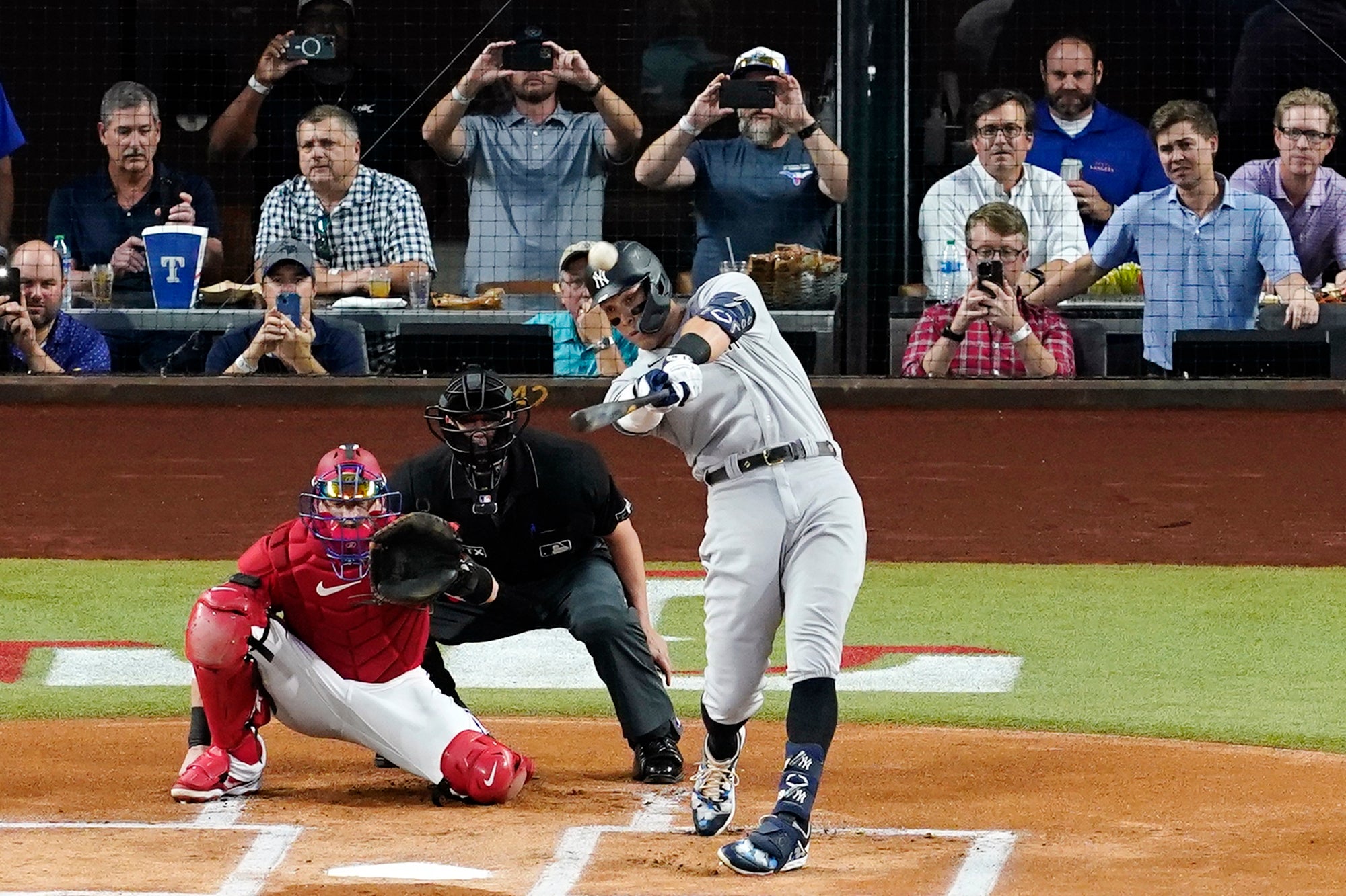 Yankees star Judge hits 62nd homer to break Maris' AL record - WHYY