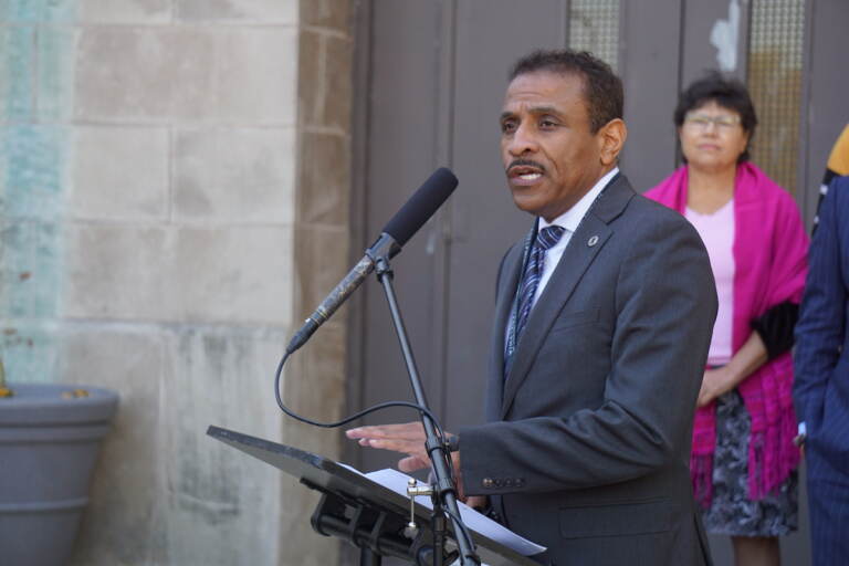 Philadelphia schools superintendent Dr. Tony Watlington speaks at the press conference. (Sam Searles/WHYY)