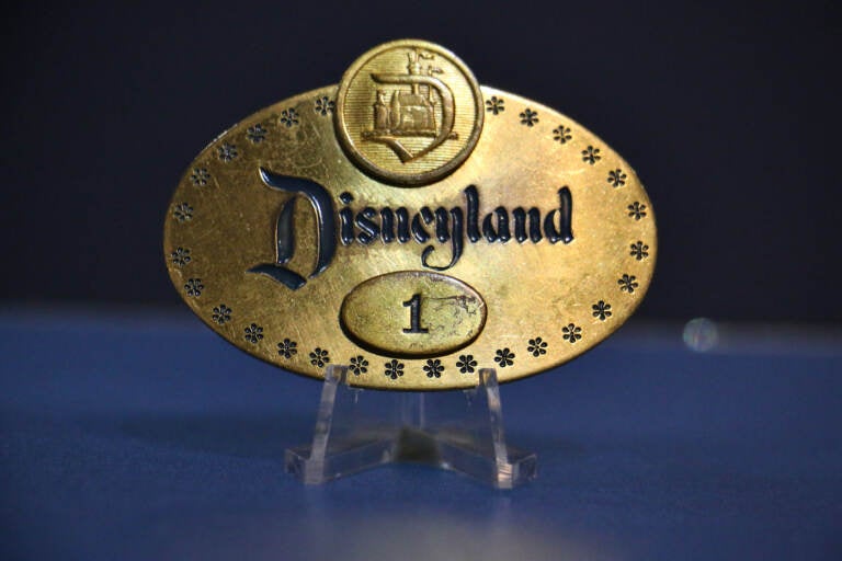 https://whyy.org/wp-content/uploads/2022/11/2022-11-16-e-lee-philadelphia-franklin-institute-disney-100-exhibit-badge-768x512.jpeg