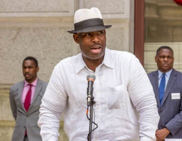 Mayoral candidate and former City Council member Derek Green speaks outside City Hall. (flickr/Philadelphia City Council)