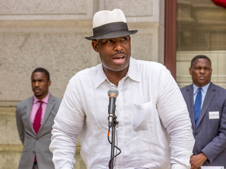Mayoral candidate and former City Council member Derek Green speaks outside City Hall. (flickr/Philadelphia City Council)