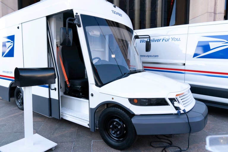 Postal Service commits to use all-electric vehicles - WHYY