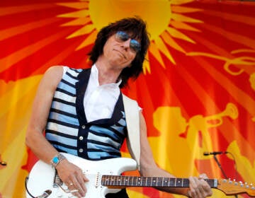 File photo: Guitarist Jeff Beck performs at the Louisiana Jazz and Heritage Festival in New Orleans on April 29, 201