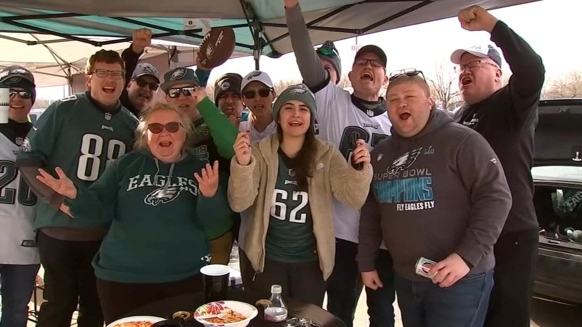 Eagles fans join tailgate line before sunrise for home opener in South  Philadelphia - 6abc Philadelphia