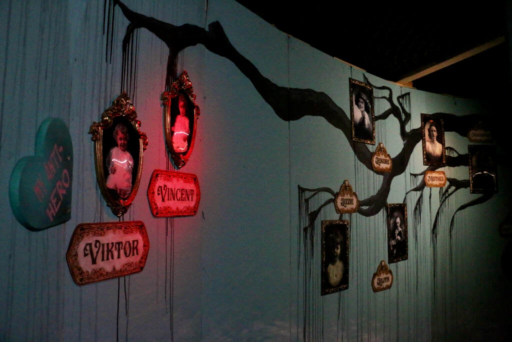 A Halloween haunted house reopens for Valentine’s Day WHYY