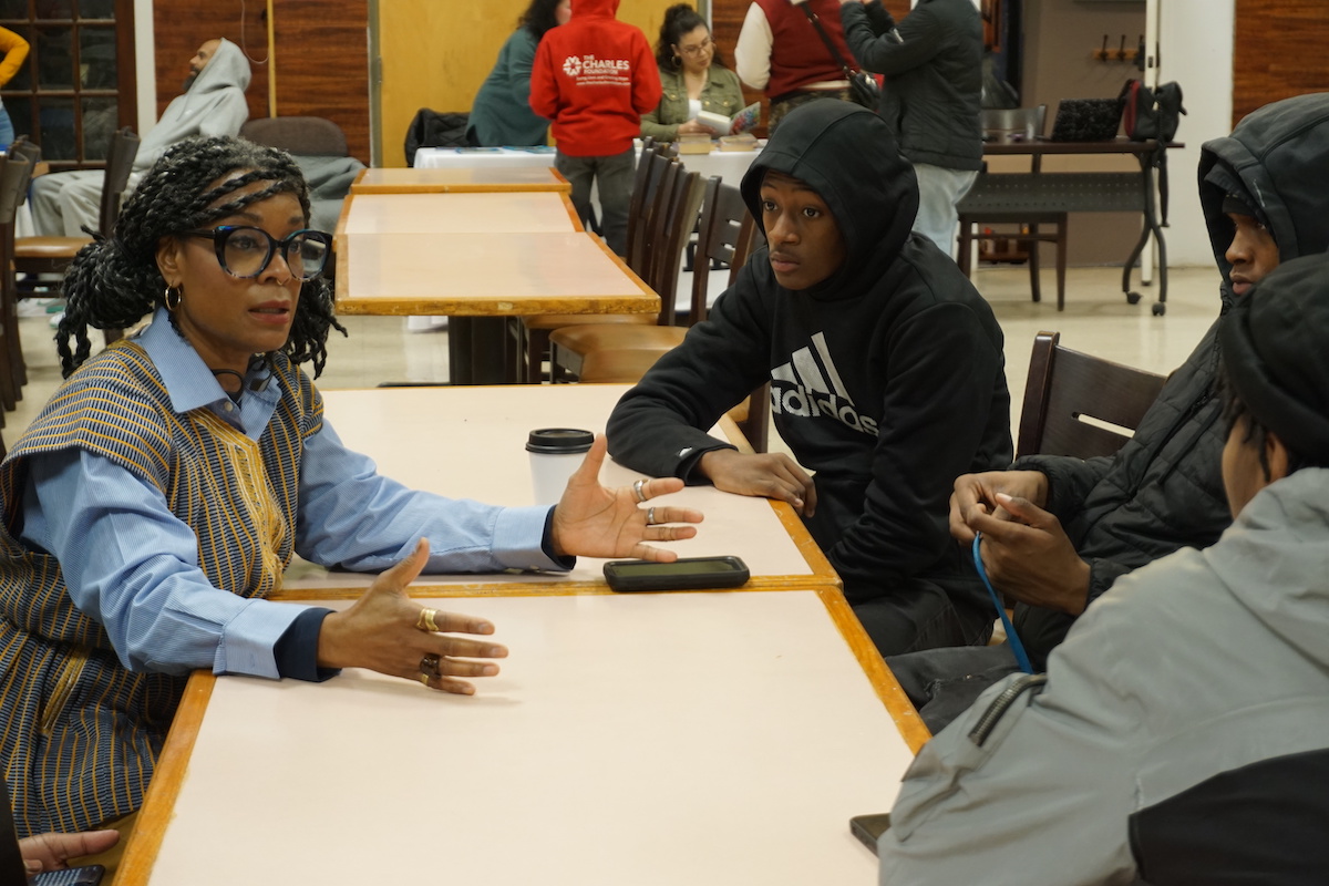 Gun Violence Prevention Summit at Philly Masjid serves over 50 - Vimarsana News