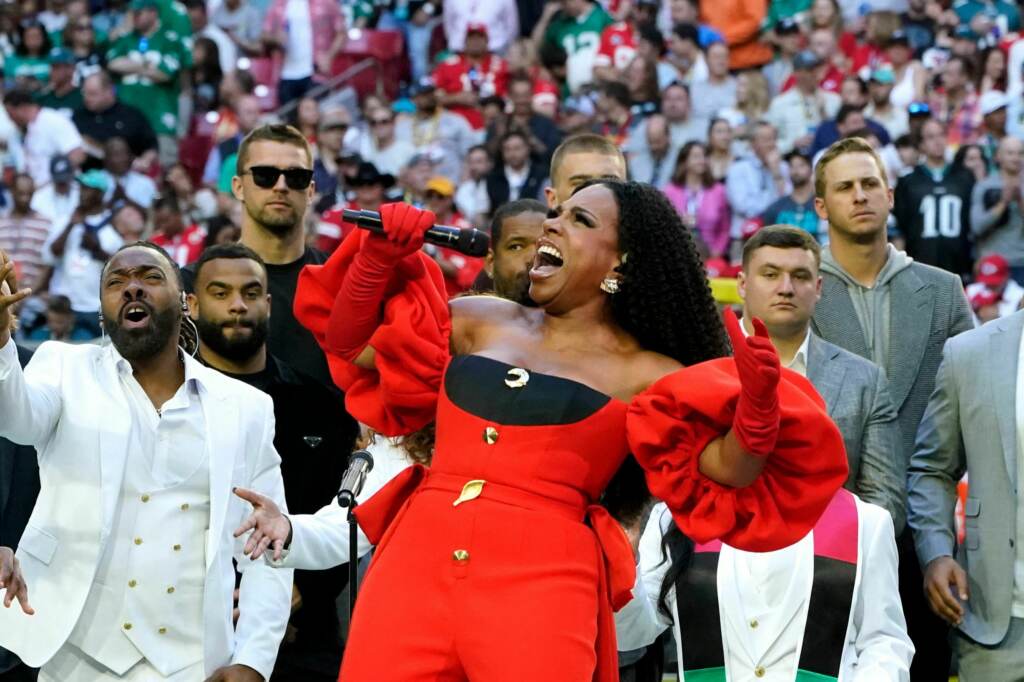 Sheryl Lee Ralph singing at the Super Bowl