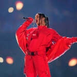 Fans Praise Rihanna's ASL Interpreter's Super Bowl Performance - Parade:  Entertainment, Recipes, Health, Life, Holidays