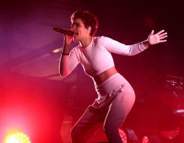 Halsey performs at Sweetlife Festival