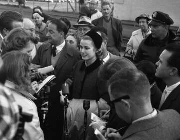 Grace Kelly arriving to Santa Fe Depot in Pasadena in 1956 after riding the Super Chief train from Philadelphia